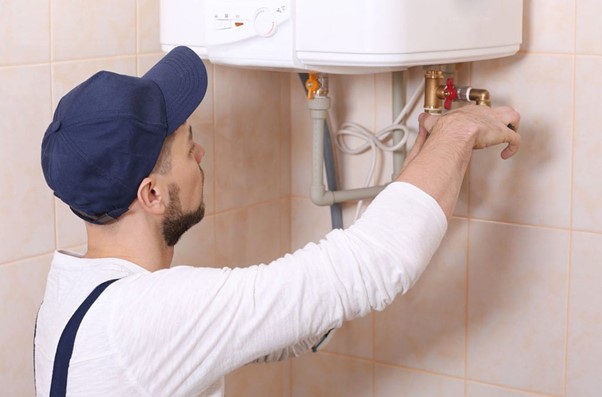 What Is the Cost of a Water Heater Replacement & Repair?